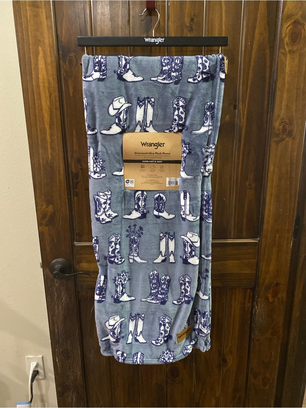 Wrangler Blue Cowgirl Boots Oversized Ultra Plush Throw
